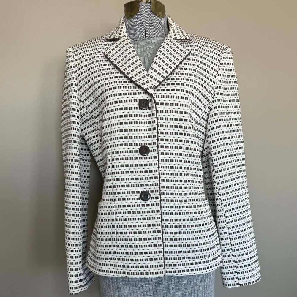 Evan Picone blazer, size 6, brown & ivory